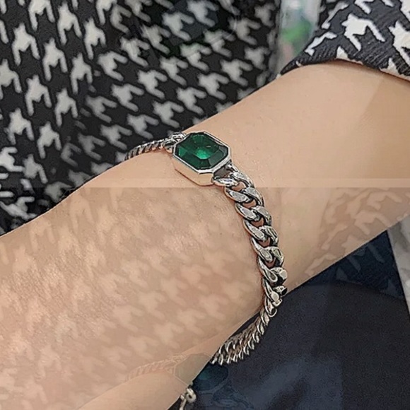 EMERALD GREEN STERLING SILVER ZIRCON BRACELET - Picture 3 of 7